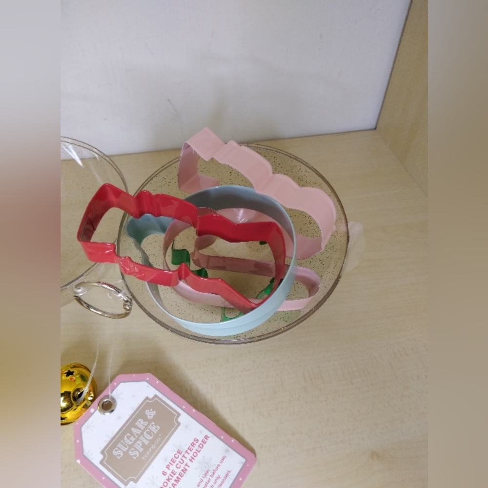 Sugar & Spice Multicolor Cookie Cutters